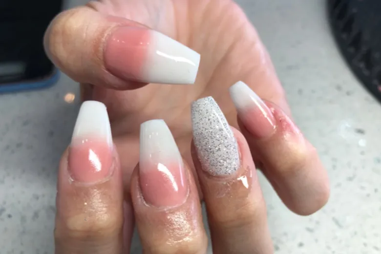 nails with ombre style